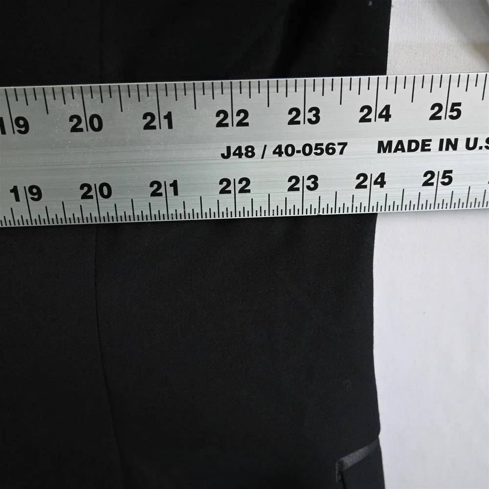 Calvin Klein 48L Black 100% Wool Mens‎ Tux Tuxedo Dinner Jacket
